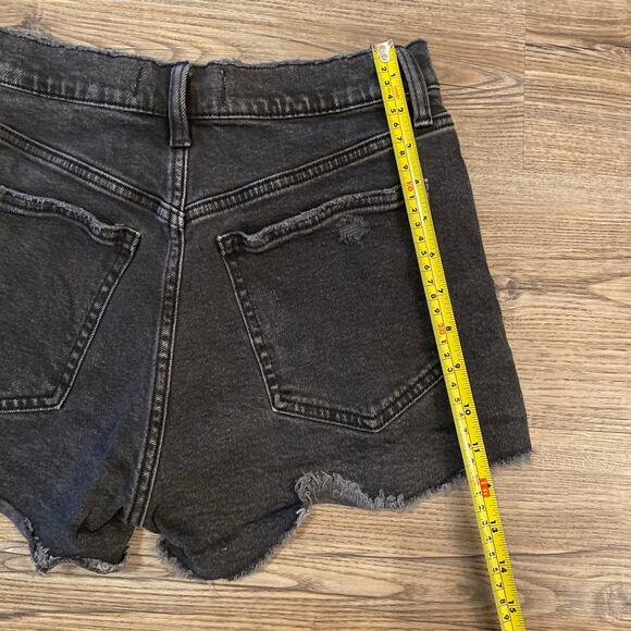 Abercrombie and Fitch Women's size 2 / 26 Mom Short High Rise Black Jean Shorts - Picture 4 of 5
